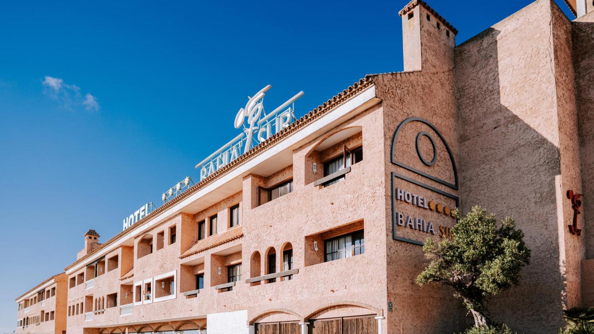 Hotel Bahia Sur Сан Фернандо Екстериор снимка