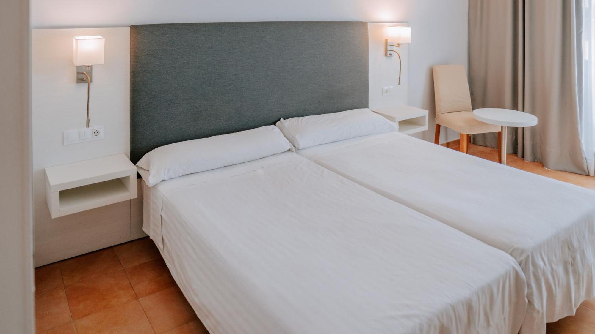 Hotel Bahia Sur Сан Фернандо Екстериор снимка