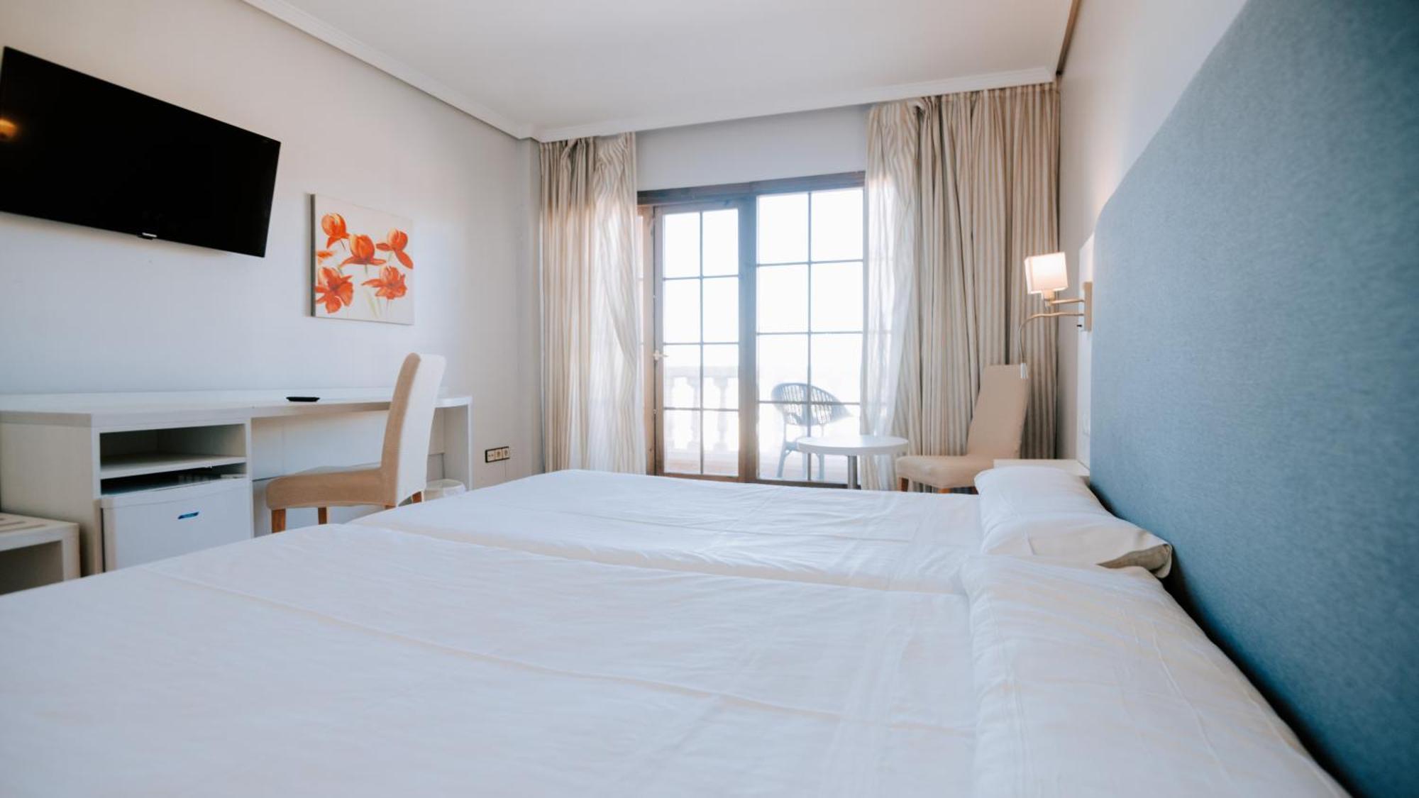Hotel Bahia Sur Сан Фернандо Екстериор снимка